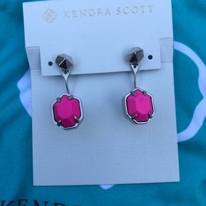 Kendra Scott Jordy silver with magenta earrings